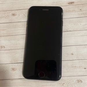 iPhone 7 matte black 128 GB unlocked- like new! No scratches. No box
